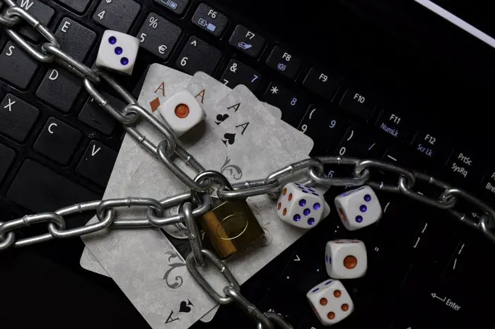 The Vital Role of Digital Security in Online Gambling Online_Gambling-small