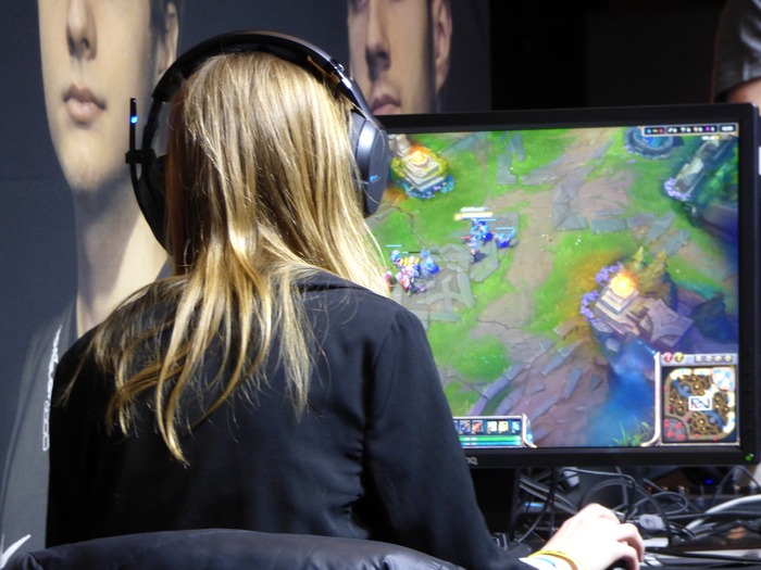 The Evolution of Esports the-history-and-evolution-of-esports